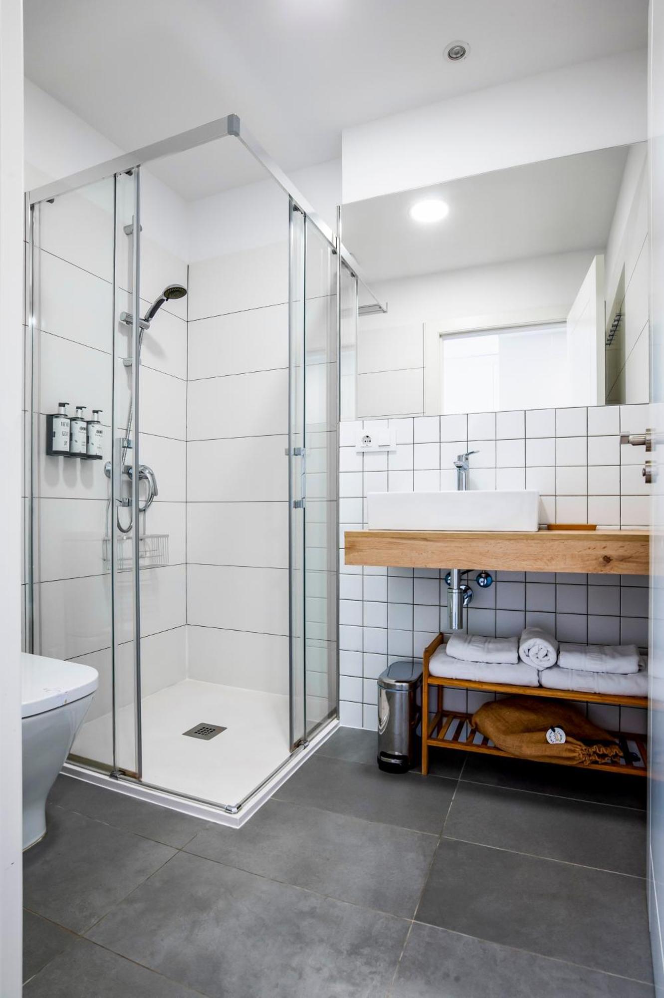 Snoe Hotel Camino Do Eume Apartamentos 폰테데우메 외부 사진