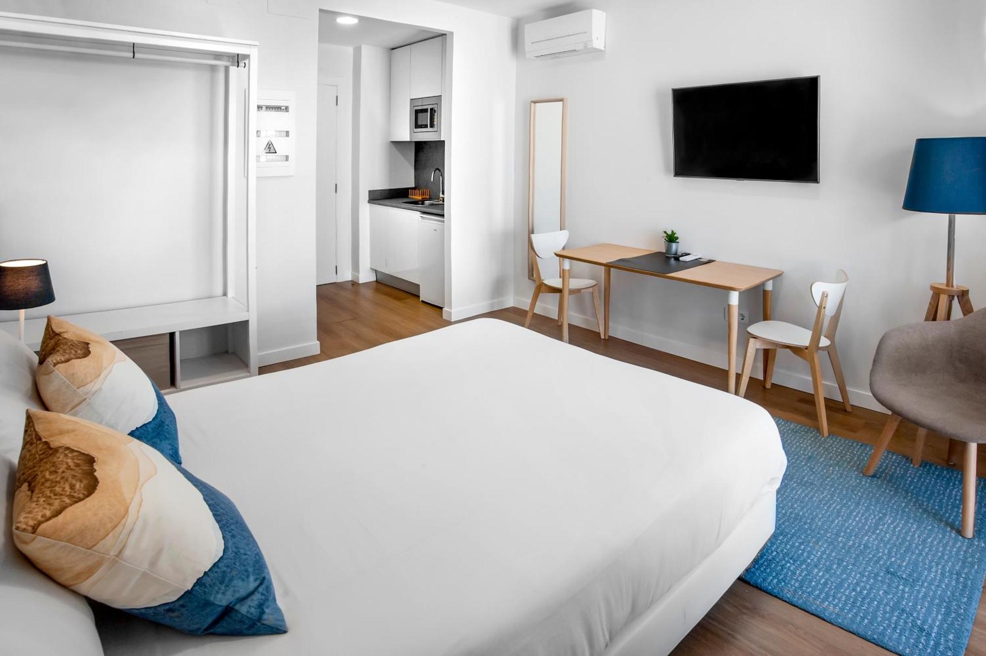 Snoe Hotel Camino Do Eume Apartamentos 폰테데우메 외부 사진