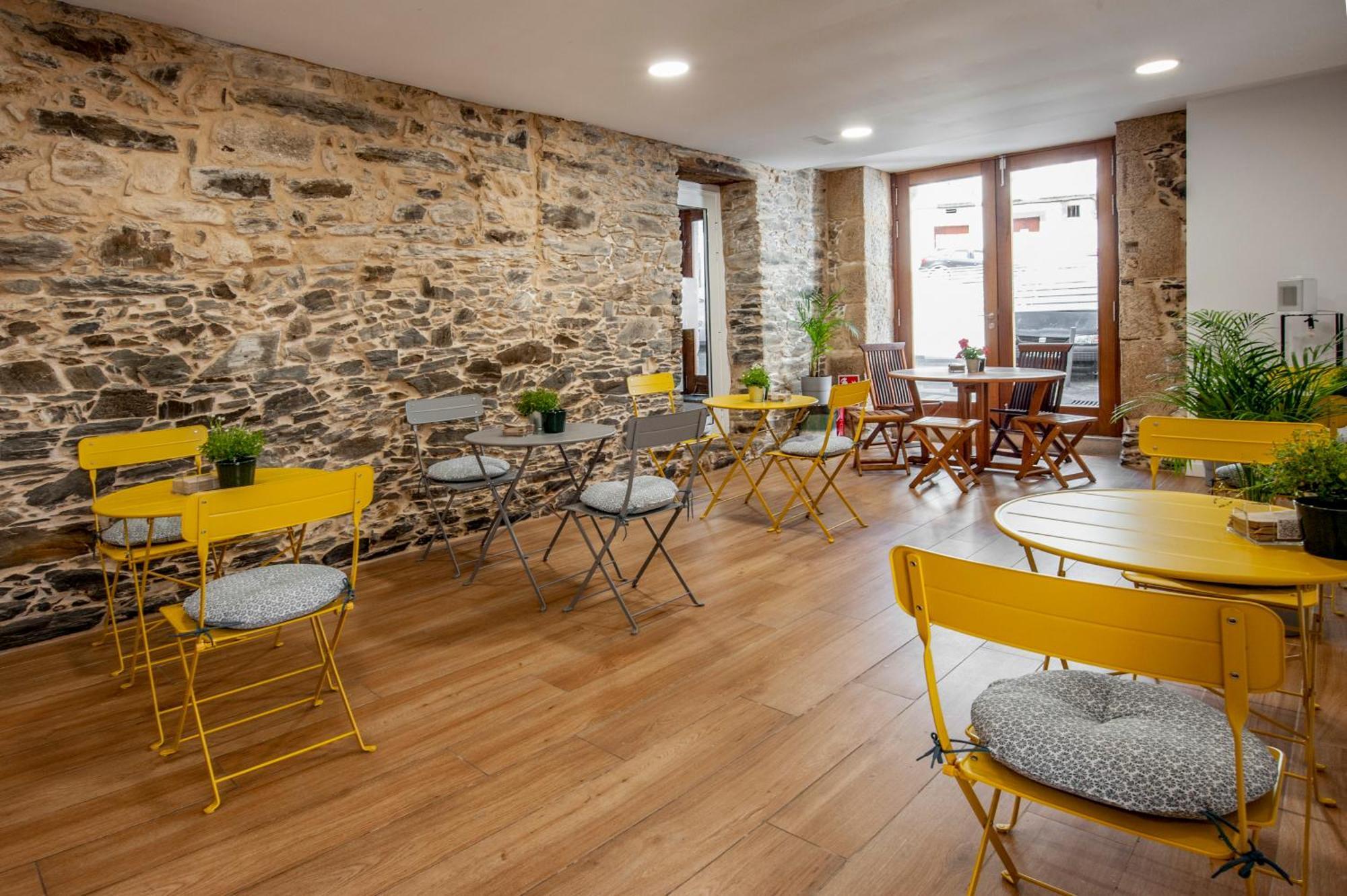 Snoe Hotel Camino Do Eume Apartamentos 폰테데우메 외부 사진