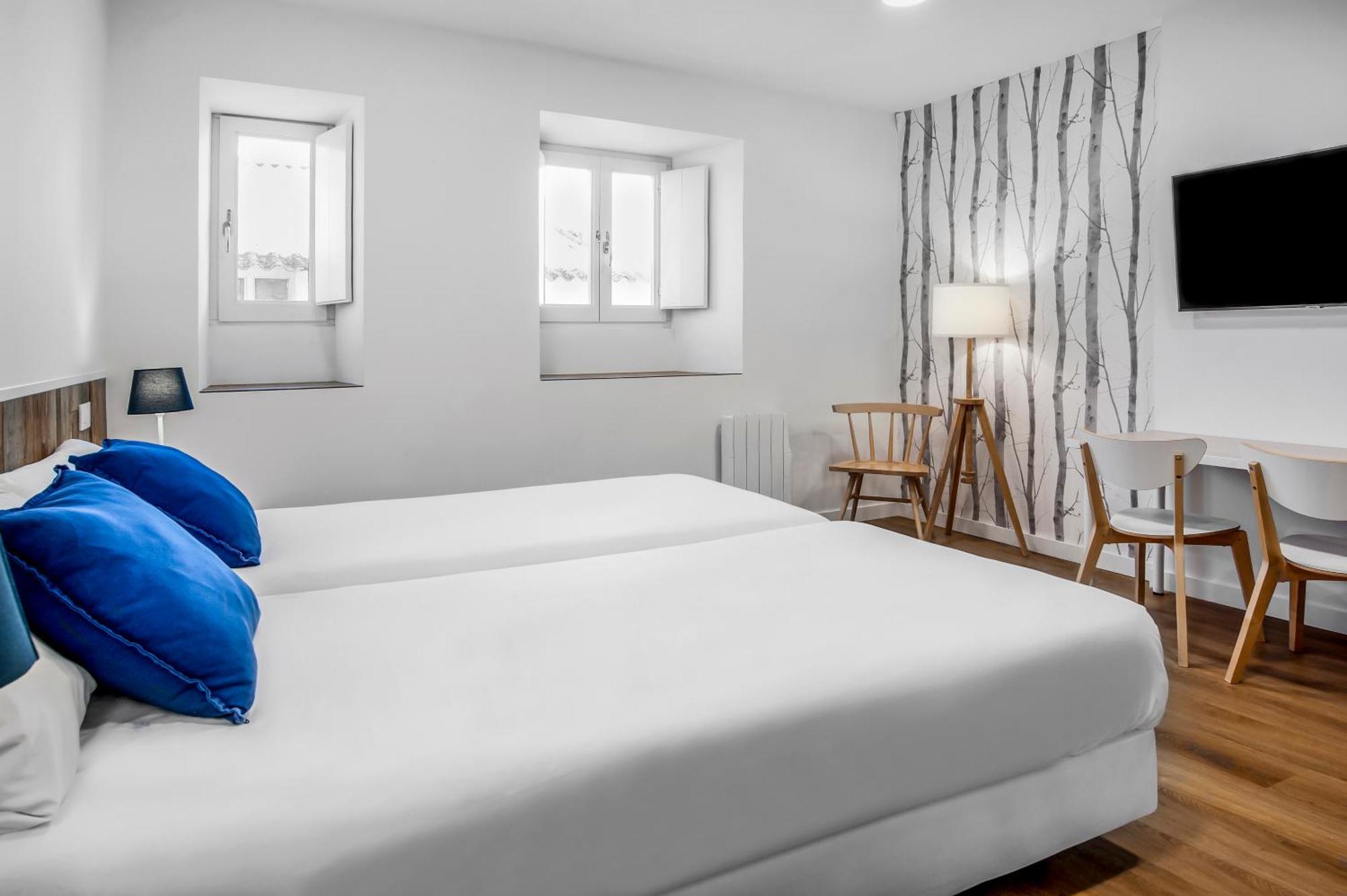 Snoe Hotel Camino Do Eume Apartamentos 폰테데우메 외부 사진